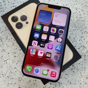 Like new iPhone 13 Pro 128gb gold.